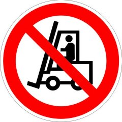 Знак P07 Запрещается движение средств напольного транспорта