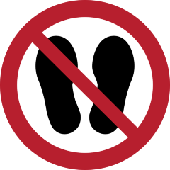 Знак P024 Здесь не ходить и не стоять